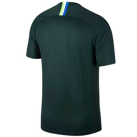 Jun 30, 2021 · nicht im wohnwagen, aber mit haushund ibra ist mark van bommel beim vfl wolfsburg angekommen. VfL Wolfsburg Fußball trikot Home 2018/19 - Nike ...