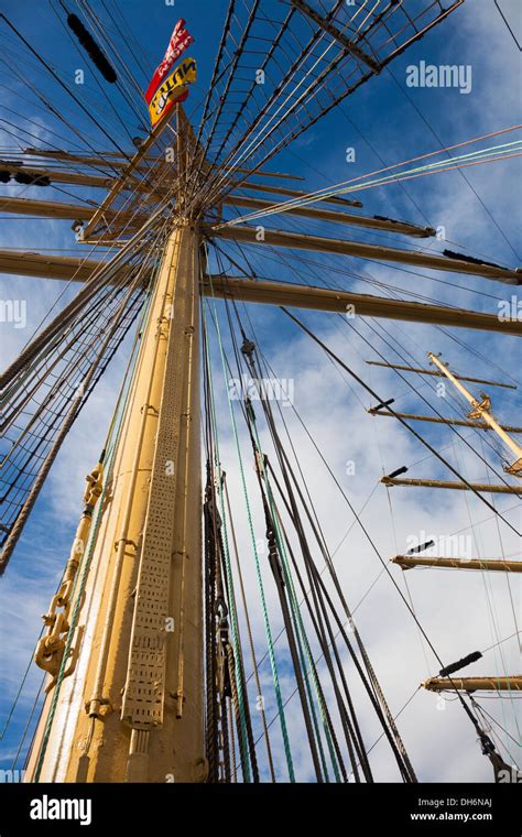 Mast And Shrouds Of Sailing Ship Stock Photo Alamy
