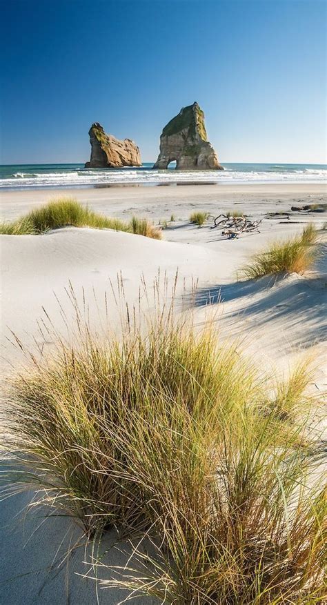 Archway Islands Wharariki Beach Golden Bay Abel Tasman South Island