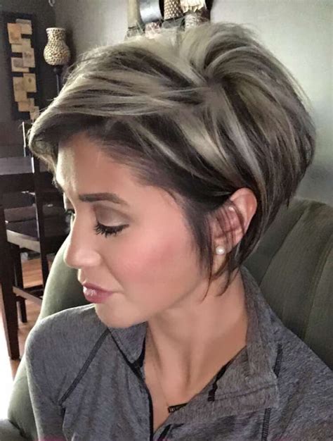 Pixie Cut With Platinum Blonde Highlights Messy Short Hair Thick