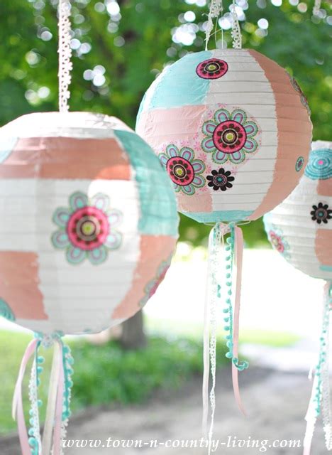 How To Create Pretty Paper Lanterns Town And Country Living