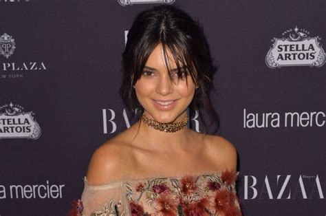 Kendall Jenner Responds To Ballet Shoot Backlash I Just Show Up To Do