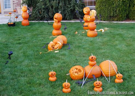 17 People Who Took Pumpkin Carving To A Whole New Level