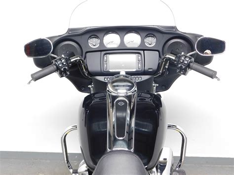 Learn more and browse our other electra glide models here. Pre-Owned 2019 Harley-Davidson Electra Glide Standard FLHT ...