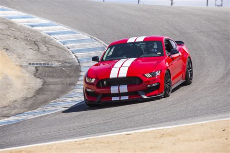 2016 Ford Shelby Gt350 Mustang Front Three Quarter In Motion Shelby