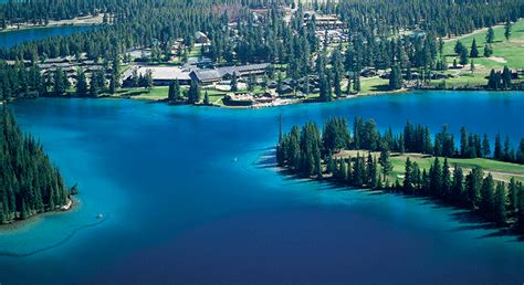 Yes, guests often enjoy the mountain view. Fairmont Jasper Park Lodge - BC Golf Safaris