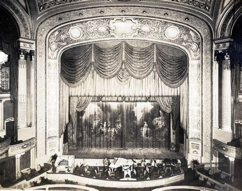 Traveling With Vaudeville Performers Historic Theater Cincinnati