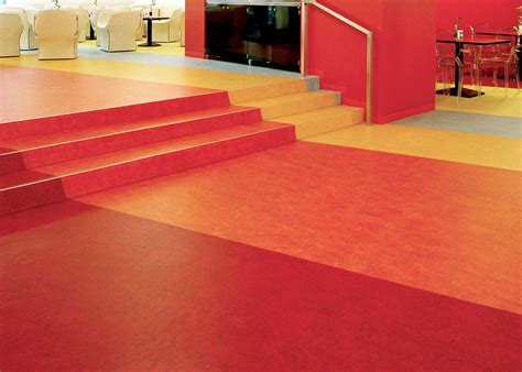Marmoleum click cinch lock is a healthier alternative to vinyl, vct or laminate flooring because it's made with all natural ingredients and contains no added urea formaldehyde and zero vocs (volatile organic compounds). linoleum flooring (13)