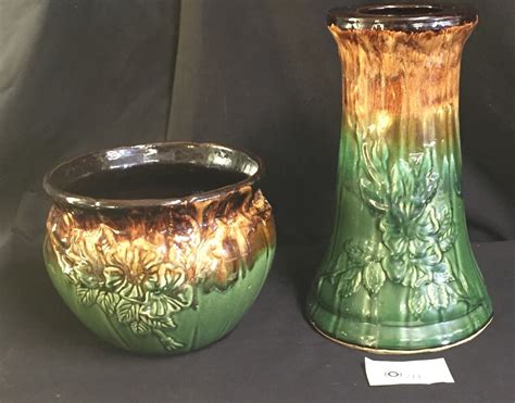 Gorgeous 2 Piece Roseville Pottery #431 Pedestal Planter