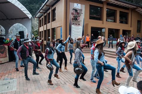 Politécnico grancolombiano always ends up in the top 40 best universities of colombia. Dia del aprendiz en el campus | Politécnico Grancolombiano ...