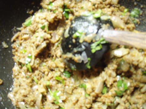 Same recipe with shaved steak or thinly saute beef and onions until beef browns. Beef Mince (Basic recipe) ~ Goan Recipes n More