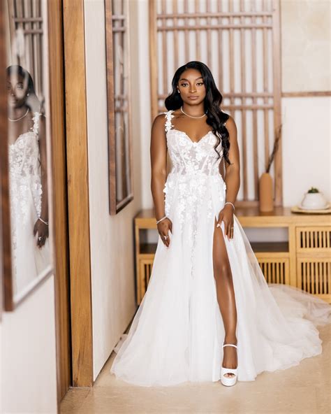 Simone Biles Wedding Dress See Her Magical Gown