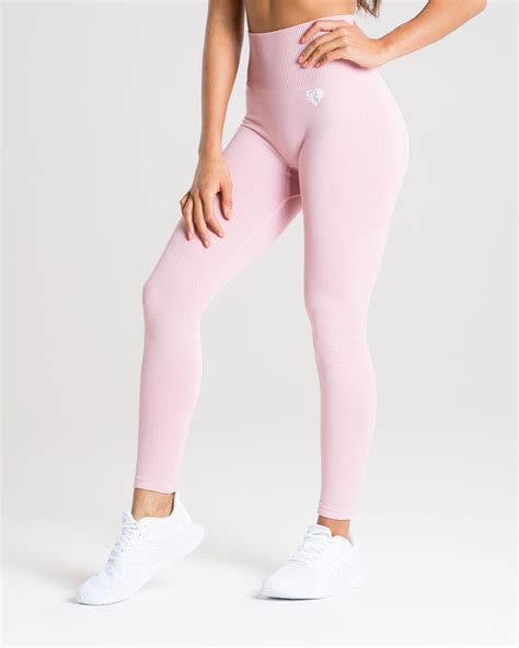 What Colors Go With Pink Leggings Women S