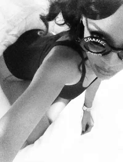 Double Trouble Sexy Image 7 From Rihannas 15 Hottest Instagram Selfies Bet