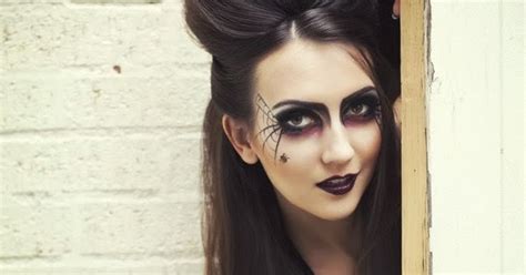 Galina Thomas Halloween Makeup Black Widow 1