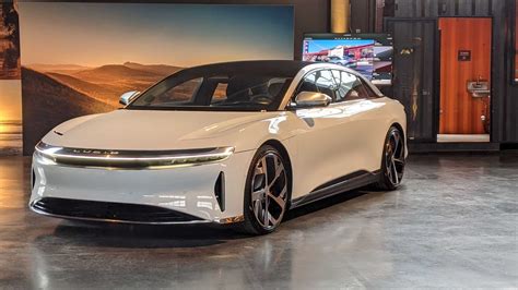 lucid motors reportedly discussing  public  spac