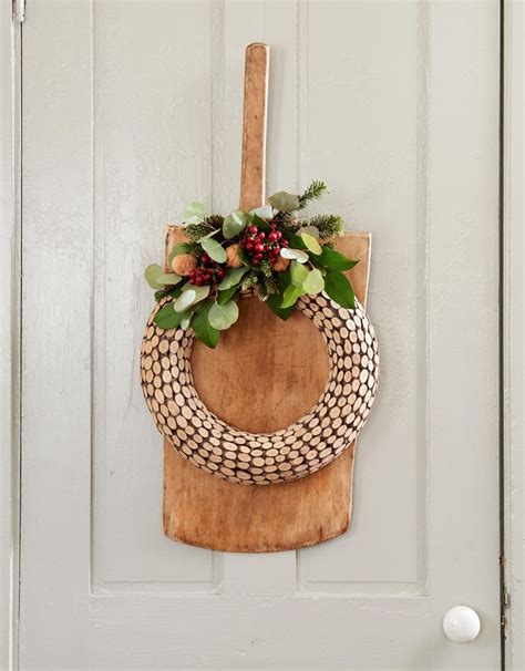 22 Gorgeous Farmhouse Christmas Crafts To Make This Holiday Christmas
