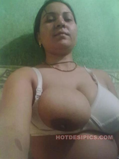 Indian Aunty Nude Selfie For Lover 15 Pics Xhamster