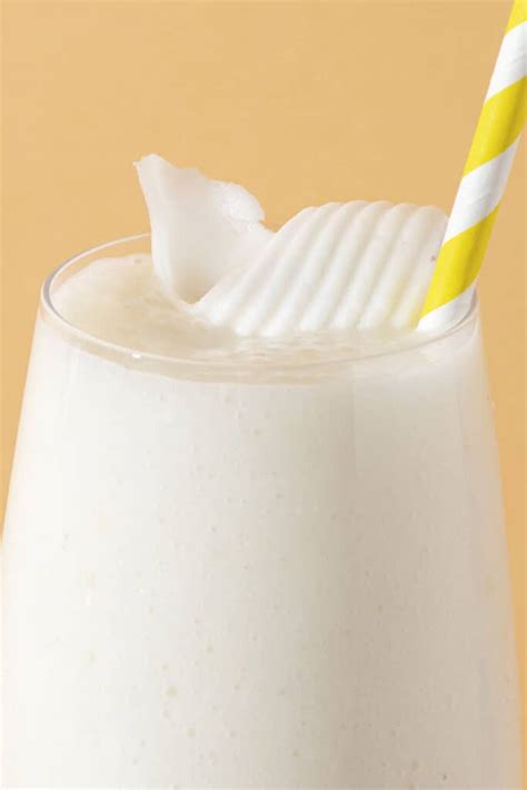 Coconut Milk Smoothie Just 3 Ingredients The Big Mans World