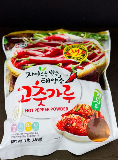 Red bell peppers are a great source of vitamin c for your dog, and vitamin c helps your dog's body cope with physical stresses. Topic: How much does one cup of Korean hot pepper flakes ...
