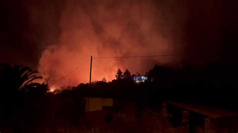 El Incendio De La Palma Sin Control Hect Reas Quemadas Y M S De