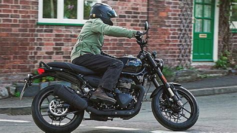 Bajaj Triumph Bikes Scrambler 250 And Street 250 Exclusive Details