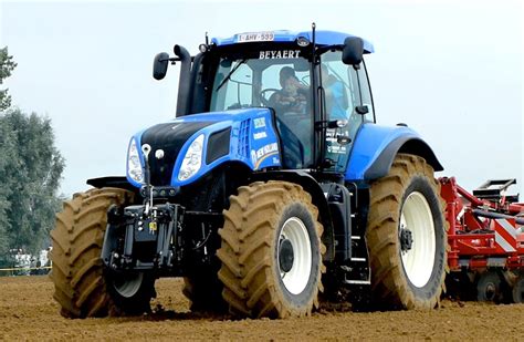 Avis 640 De La Marque Fiatagri Tracteurs Agricoles