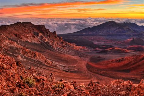 The 10 Most Beautiful Volcanoes In Hawaii