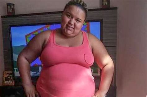 Obese Woman Sheds St To Become Stunning Model In Jaw Dropping
