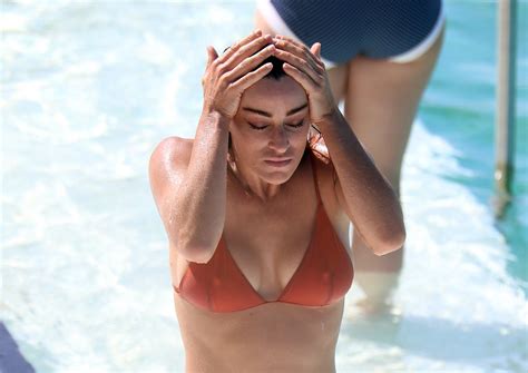 Rachael Gouvignon Shows Off Her Sexy Bikini Body In Sydney 46 Photos