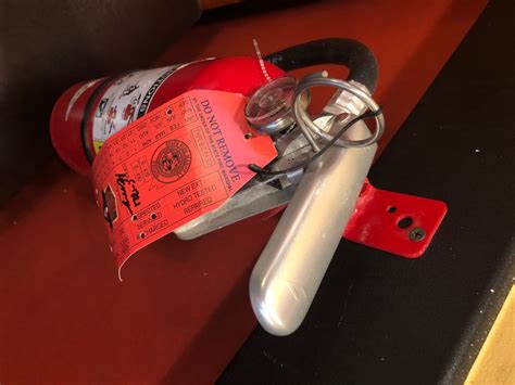 How To Read A Fire Extinguisher Tag Tips With Labeled Diagram Telgian
