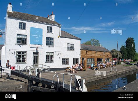 The Waterside Inn High Resolution Stock Photography And Images Alamy