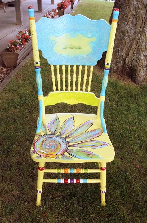 Curated by experts, powered by community. Carolyn's Funky Furniture: The Painted Chairs