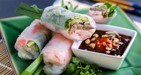 Famous Traditional Vietnamese Food You Should Try In Vietnam