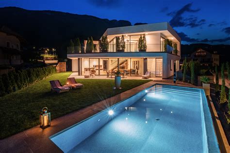 Casa Vacanza/Villa di lusso con piscina in Alto Adige. Bolzano VILLA AICH