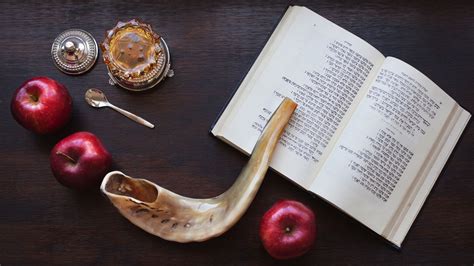 11 Things You Should Know About Rosh Hashanah Mental Floss