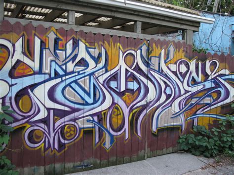Dantes Roommate Commissioned This Graffiti On His Fence I Flickr