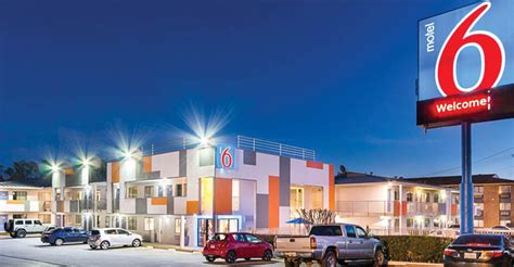 Blackstones Motel 6 Locations Left The Light On For Ice National