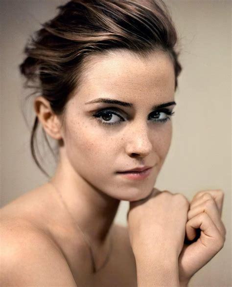 Emma Watson Always Gets Us So Horny So Slide Into My Bed And Let S Enjoy Ourselves R Gayforcelebs