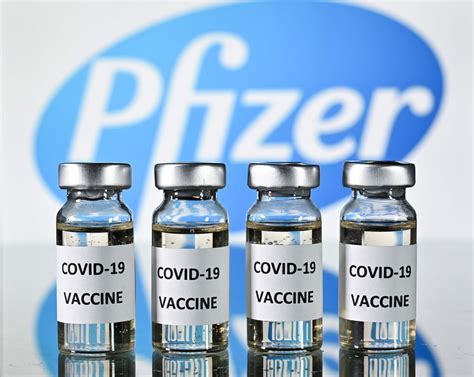 Those who want to spread fears about vaccinations are likely to do nonetheless, it seems clear that the government should be honest that there is a vanishingly small risk of such side effects with vaccination, and. Covid vaccine side effects: How testing of the Pfizer jab ...