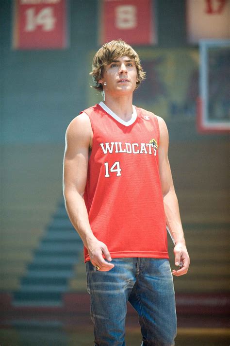 Of course, we know zac efron does not grow up to be matthew perry, but at this. Oh, Zac Efron…you are like a fine wine.