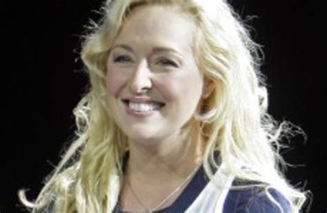 Us Country Singer Mindy Mccready Dies Of Apparent Suicide
