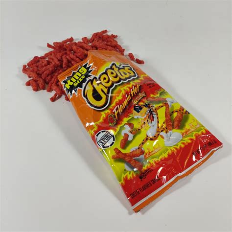 Cheetos Crunchy Flamin Hot 226gr E Snacks