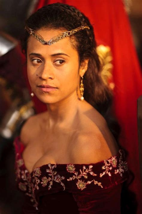 Merlin Series 5 Promotional Pictures Angel Coulby As Guinevere