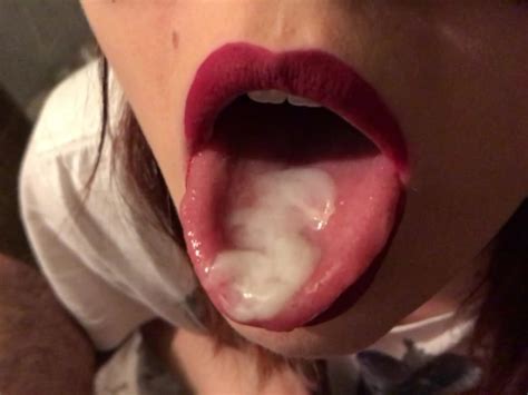 Teen Red Lipstick Closeup Blowjob Cum On Tongue And
