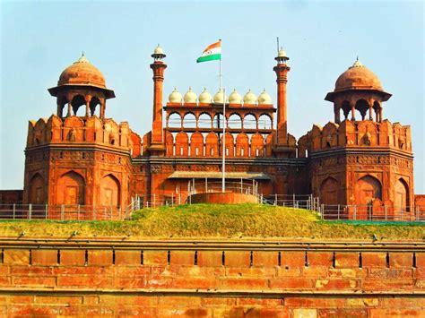 Red Fort An Indian Historical Landscape With Rich Sundry Hues Agra