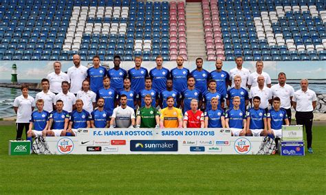 Mannschaftsfoto Des Fc Hansa Rostock 20172018 Hansanewsde