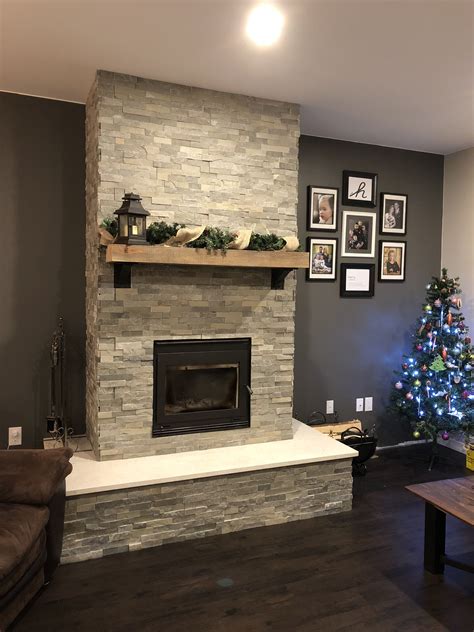 30 Stone Fireplace With Wood Mantel