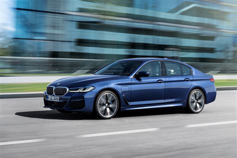 2021 Bmw 5 Series Finally Shows Its Facelift Will Update Over The Air