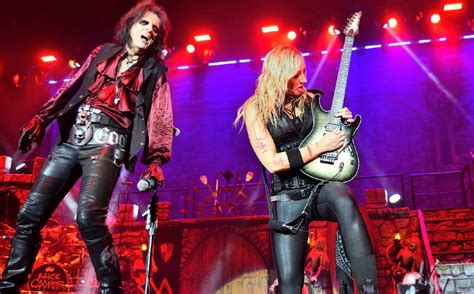 Nita Strauss Back With Alice Cooper For 2023nita Strauss Back With